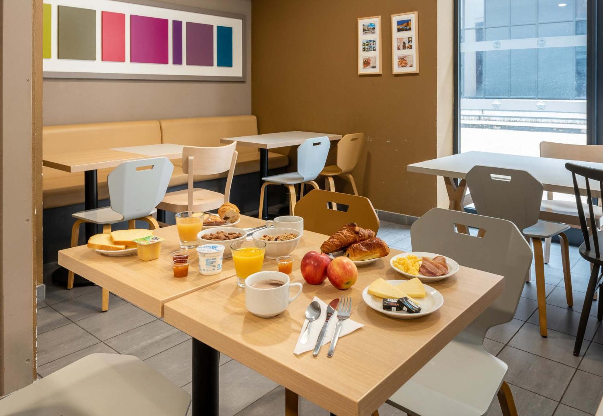 B&B HOTEL Castres Centre Gambetta Esterno foto