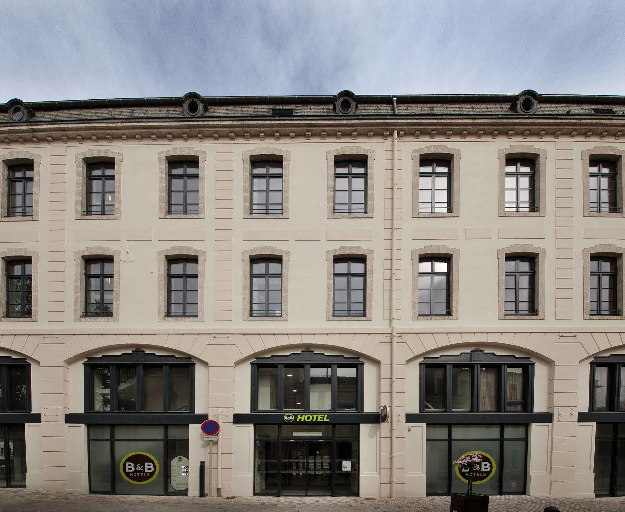 B&B HOTEL Castres Centre Gambetta Esterno foto