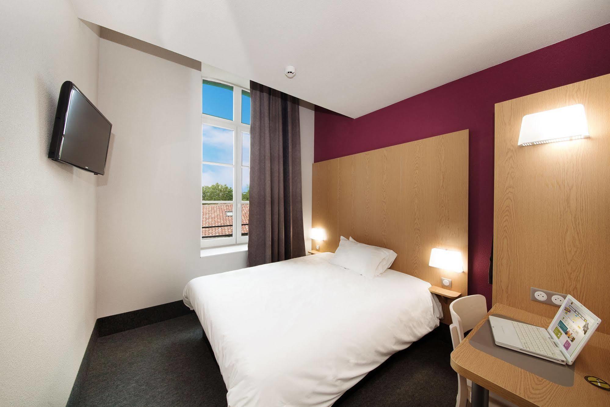 B&B HOTEL Castres Centre Gambetta Esterno foto